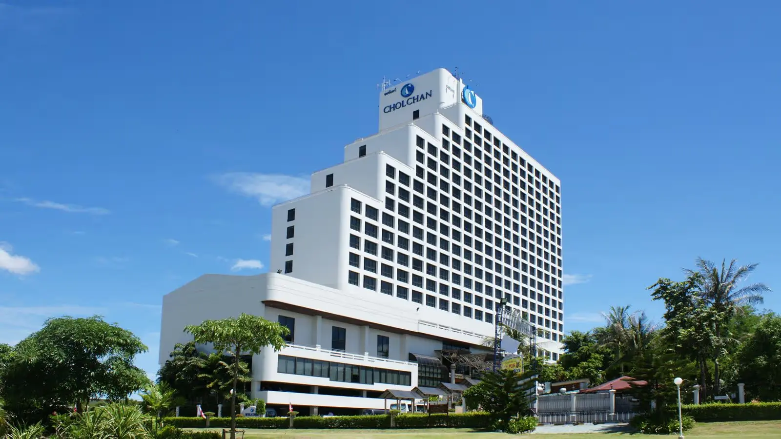 Cholchan Pattaya Resort 4★, Наклуа
